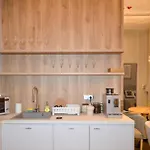 Апартаменты Kapitanska 1 Omega