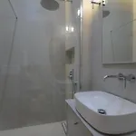 Kapitanska 1 Omega Апартаменты