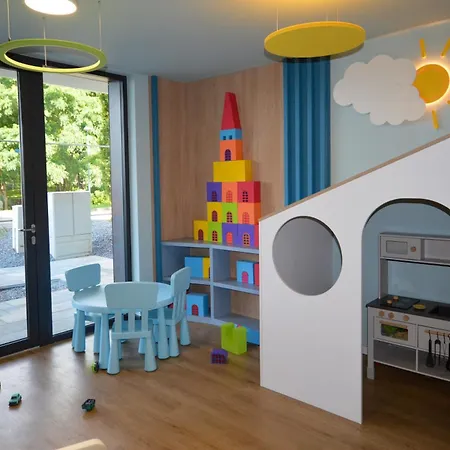 Kapitanska 1 Omega Appartement